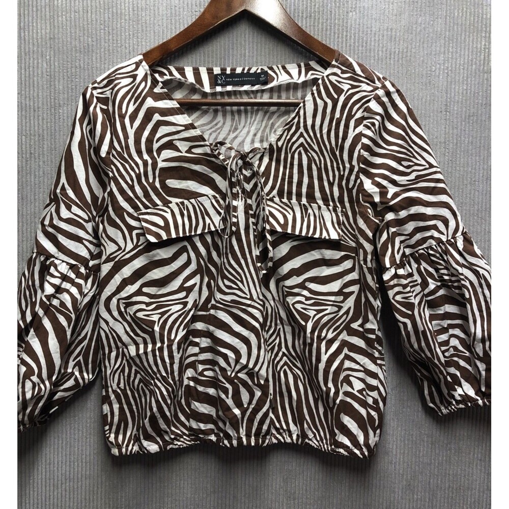 NY&Co Womens Blouse M Brown White Zebra Animal Print V Neck Elastic Waist Cuff